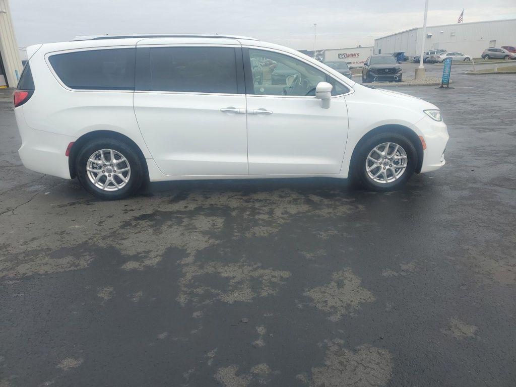 used 2021 Chrysler Pacifica car, priced at $22,000