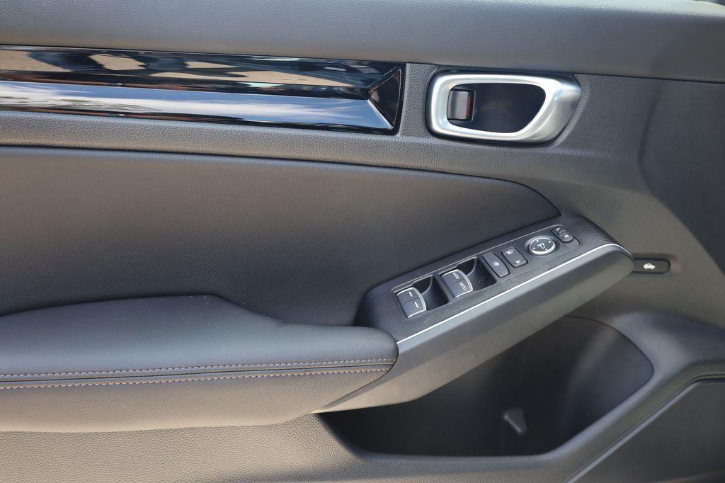 new 2026 Honda Civic Hybrid car, priced at $33,490