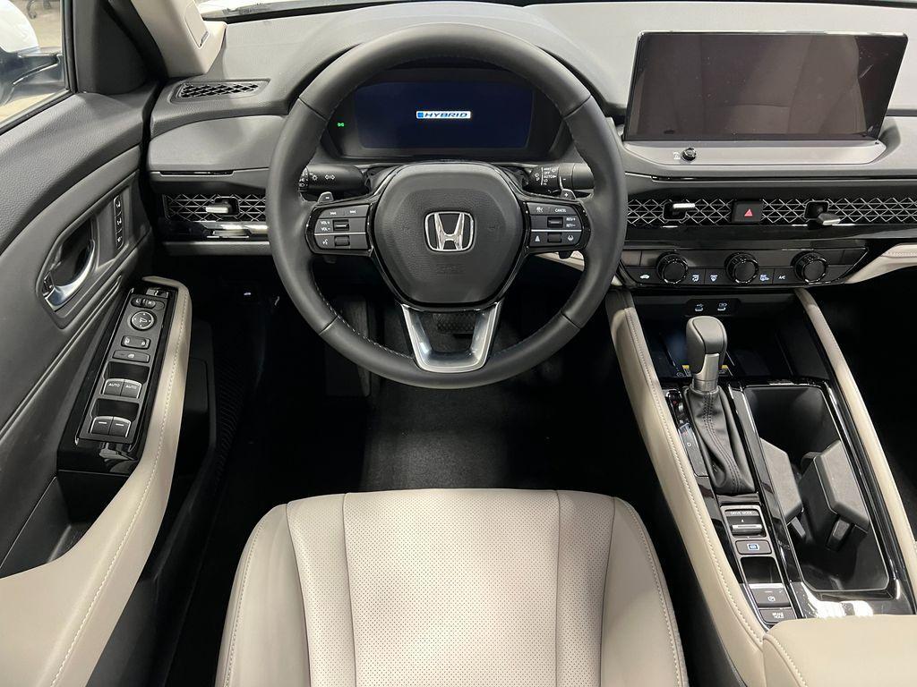 new 2025 Honda Accord Hybrid car