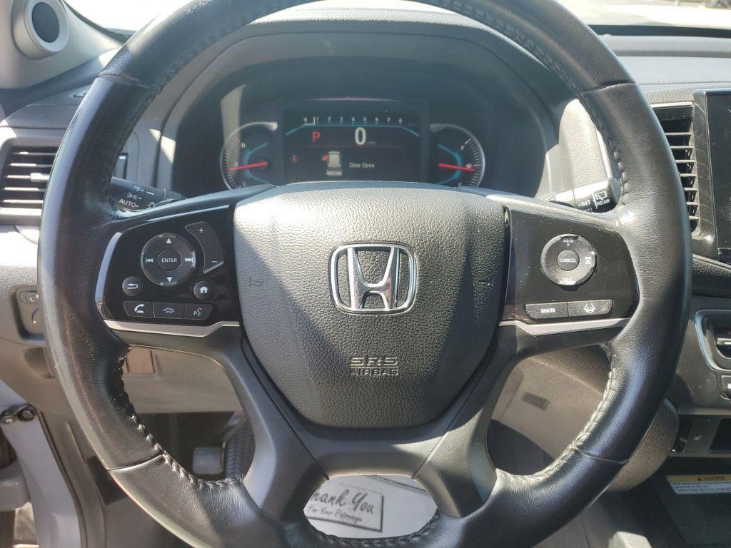 used 2022 Honda Pilot car, priced at $31,227