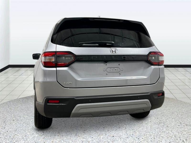 new 2025 Honda Pilot car, priced at $47,095