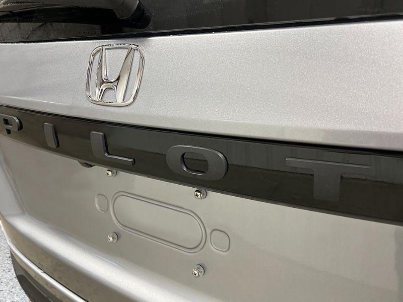 new 2025 Honda Pilot car, priced at $47,095