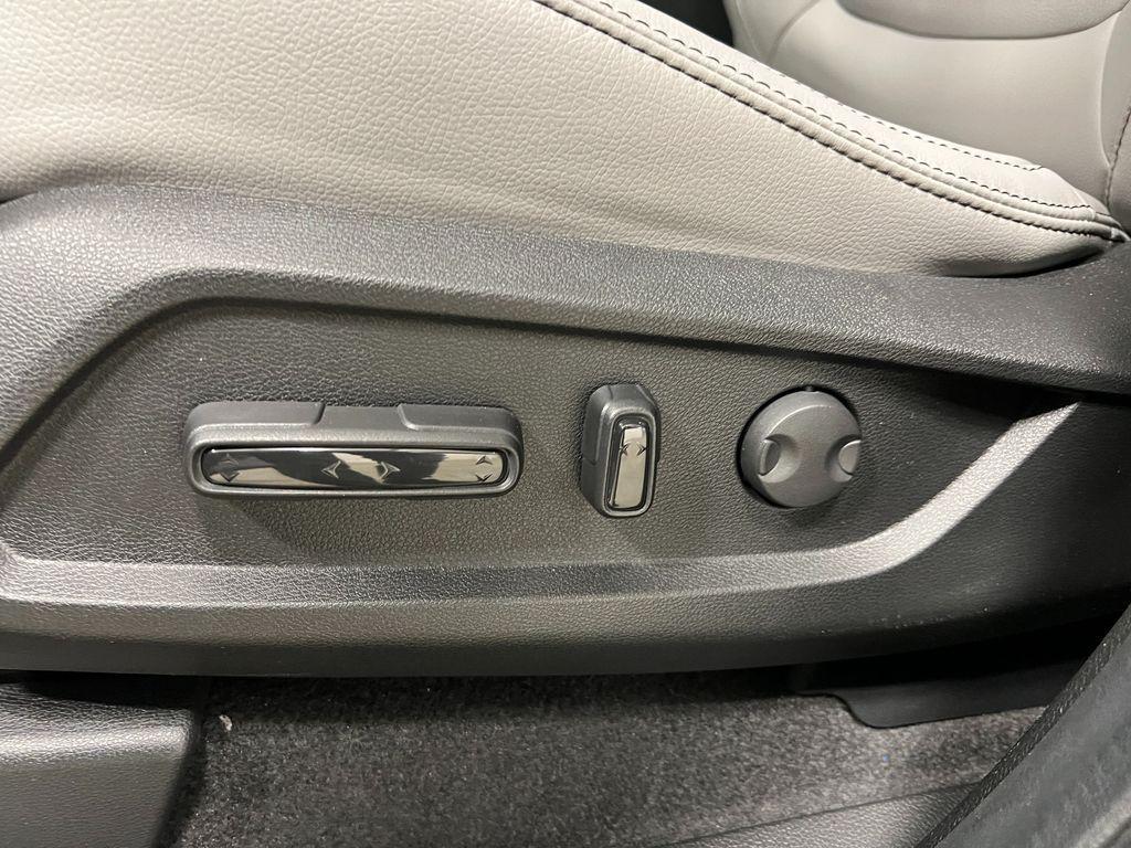 new 2025 Honda Pilot car, priced at $47,095