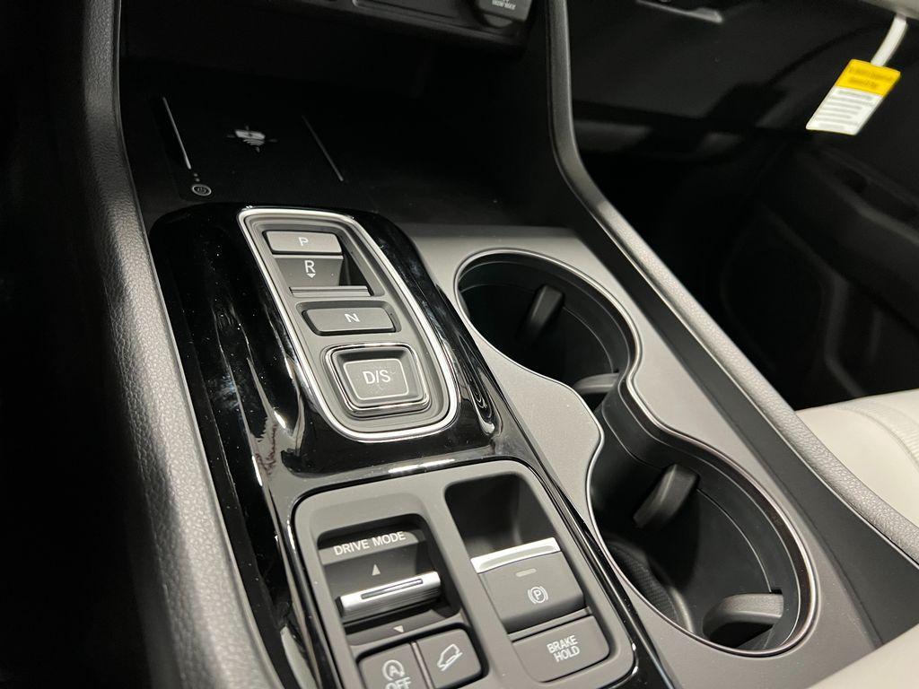 new 2025 Honda Pilot car, priced at $47,095