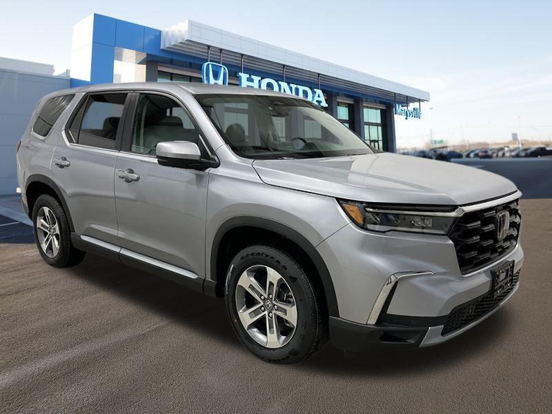 new 2025 Honda Pilot car, priced at $47,095