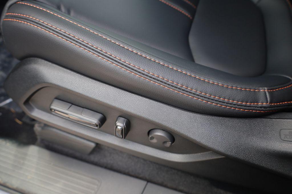 new 2025 Honda Pilot car, priced at $50,895