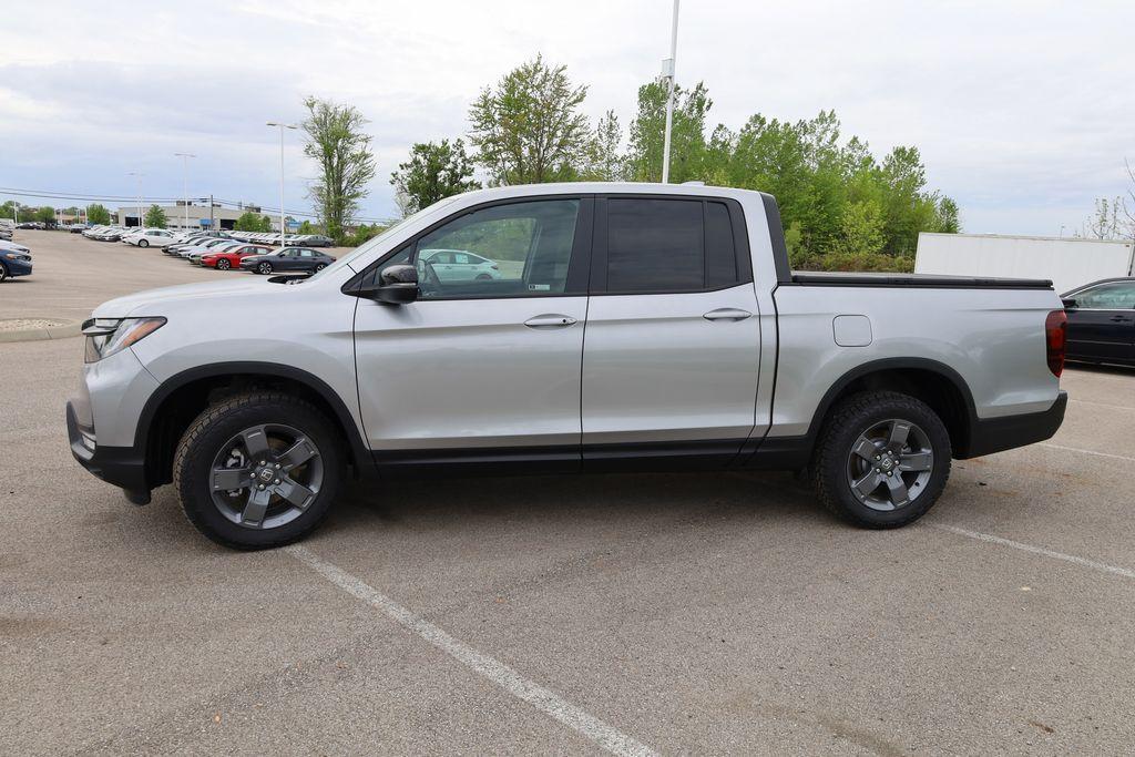 new 2025 Honda Ridgeline car, priced at $48,330