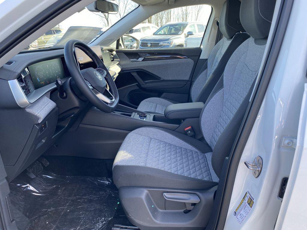 new 2026 Volkswagen Tiguan car, priced at $31,295