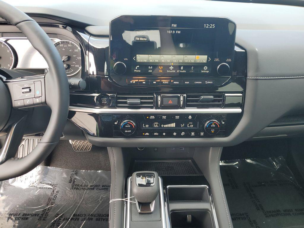 new 2025 Nissan Pathfinder car, priced at $37,015