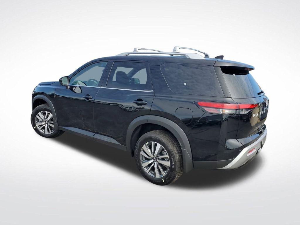 new 2025 Nissan Pathfinder car, priced at $37,015