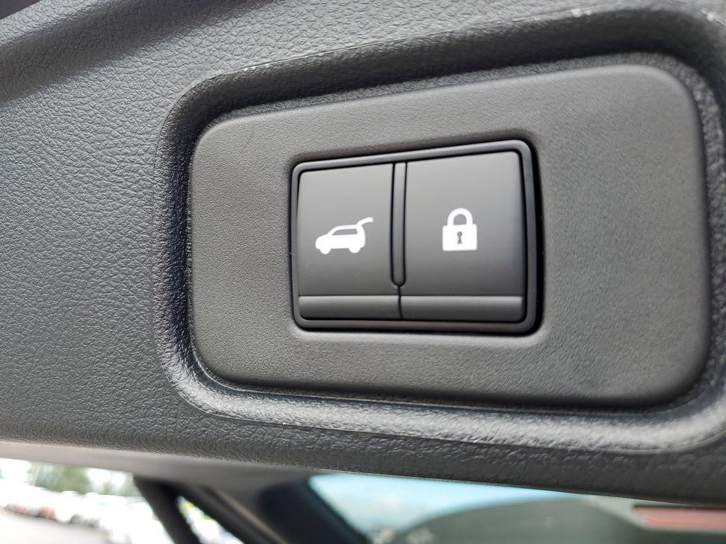 new 2025 Nissan Pathfinder car, priced at $37,015