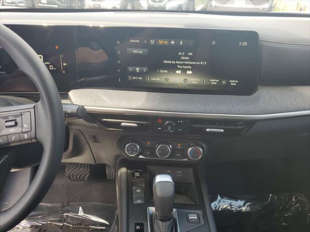 new 2025 Nissan Kicks car, priced at $25,555