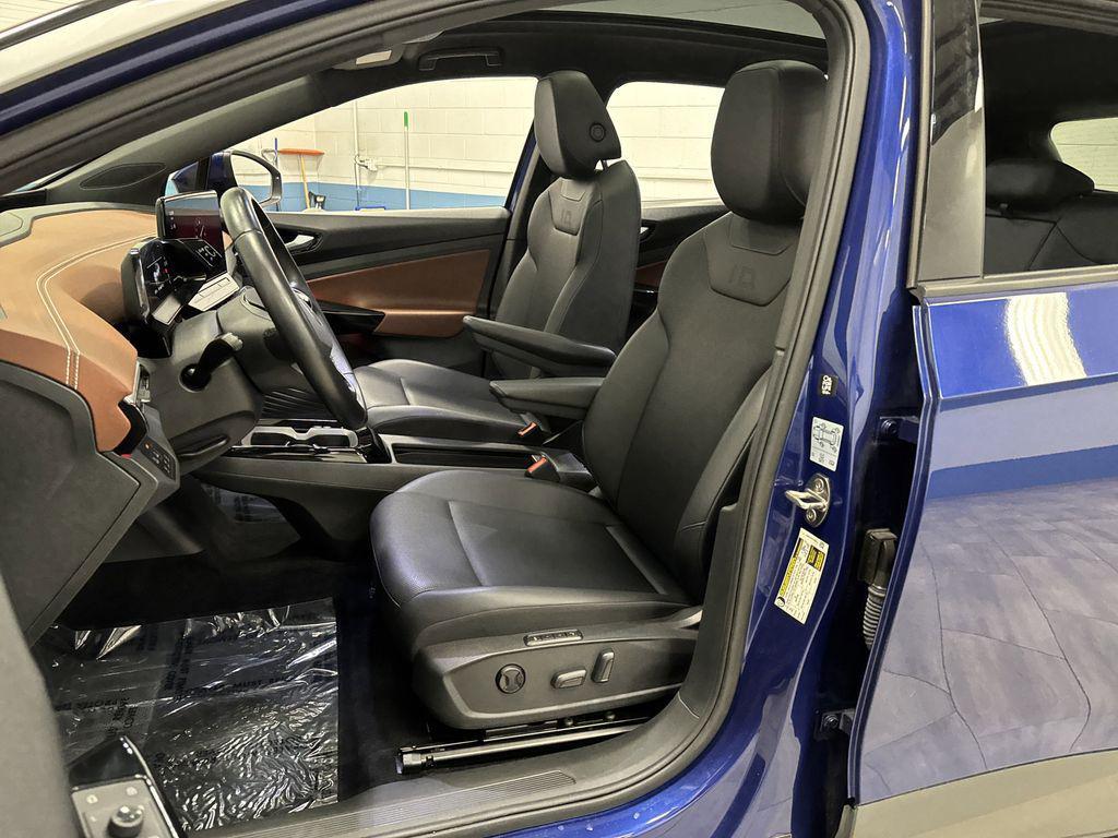 used 2021 Volkswagen ID.4 car, priced at $20,995