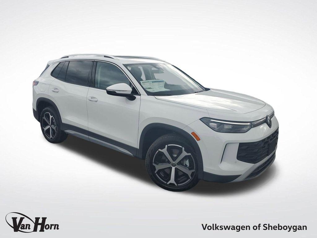 new 2025 Volkswagen Tiguan car, priced at $34,215