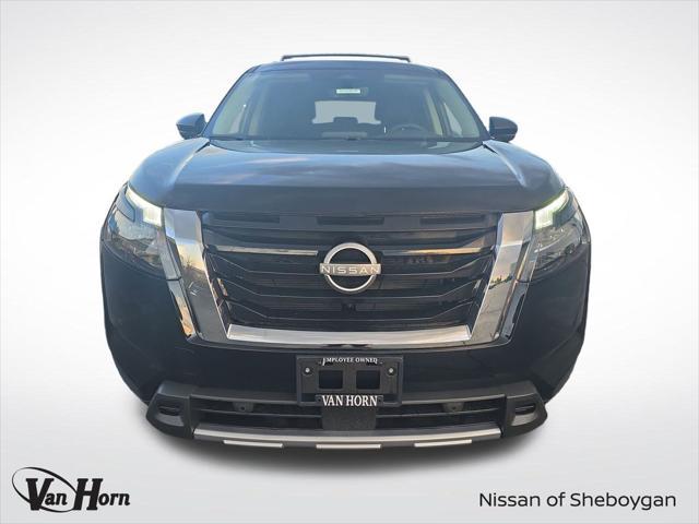 new 2025 Nissan Pathfinder car, priced at $40,912