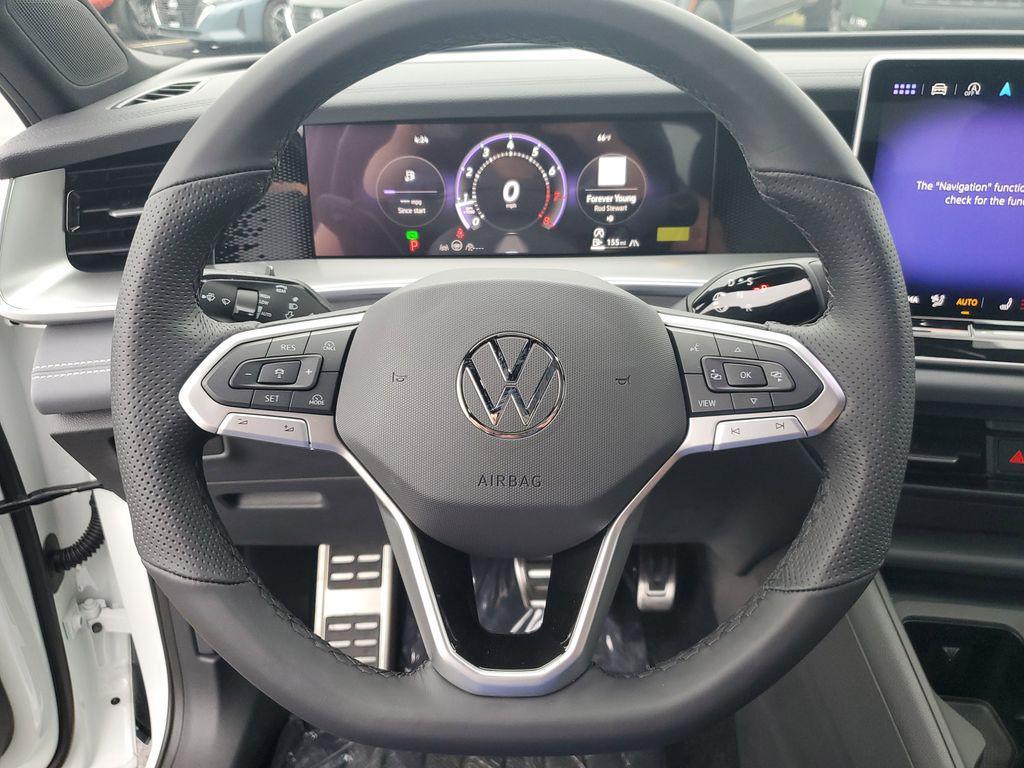 new 2025 Volkswagen Tiguan car, priced at $36,680