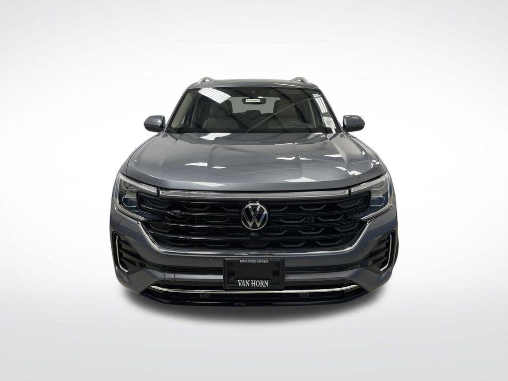 used 2024 Volkswagen Atlas car, priced at $39,120