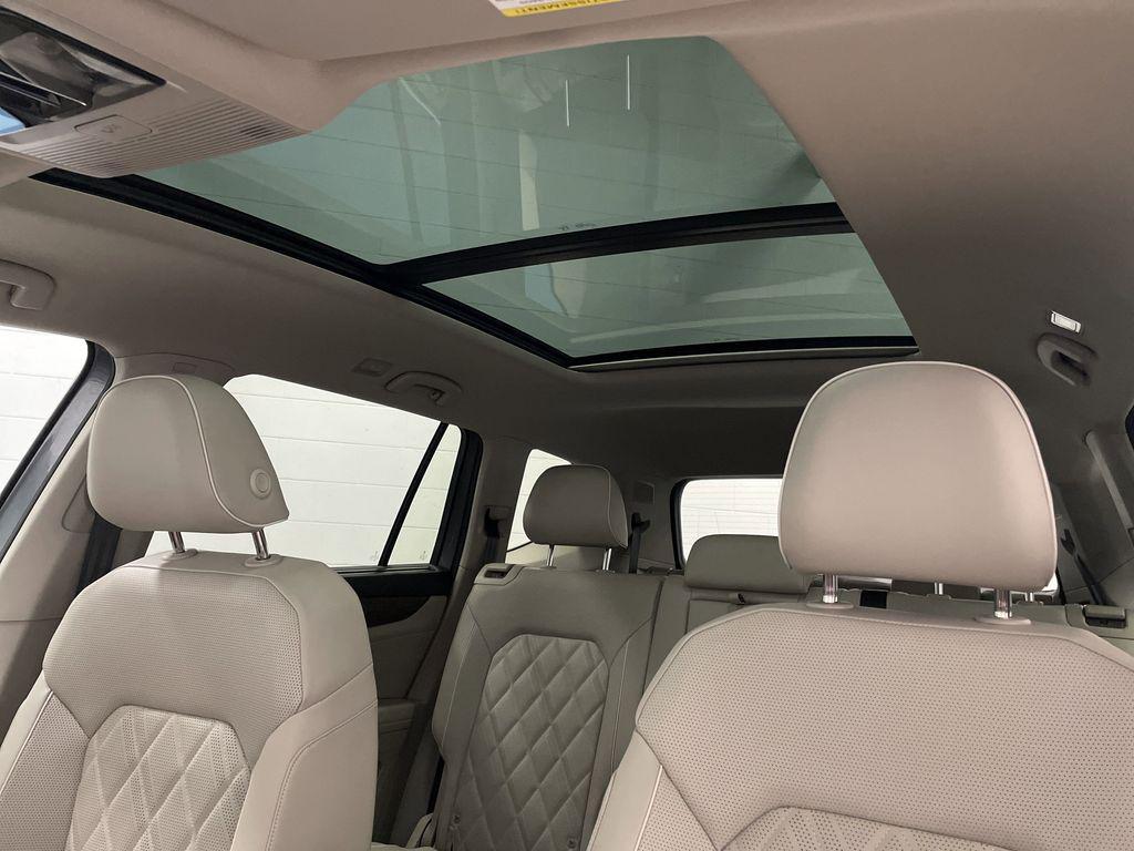 used 2024 Volkswagen Atlas car, priced at $39,120