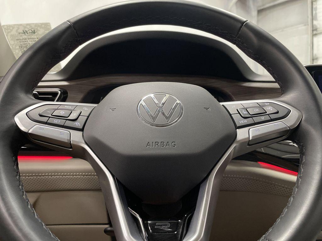 used 2024 Volkswagen Atlas car, priced at $39,120
