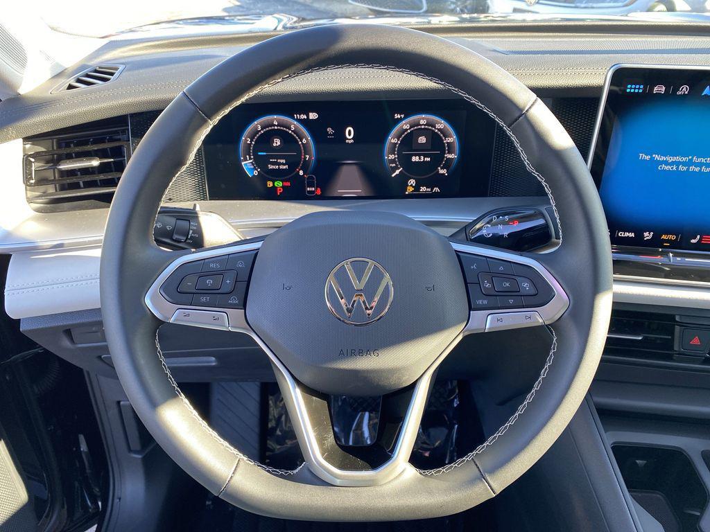 new 2025 Volkswagen Tiguan car, priced at $34,965