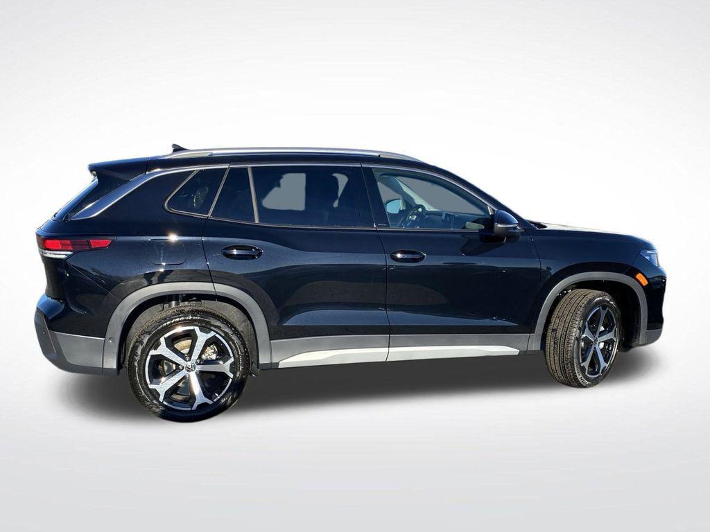 new 2025 Volkswagen Tiguan car, priced at $34,965