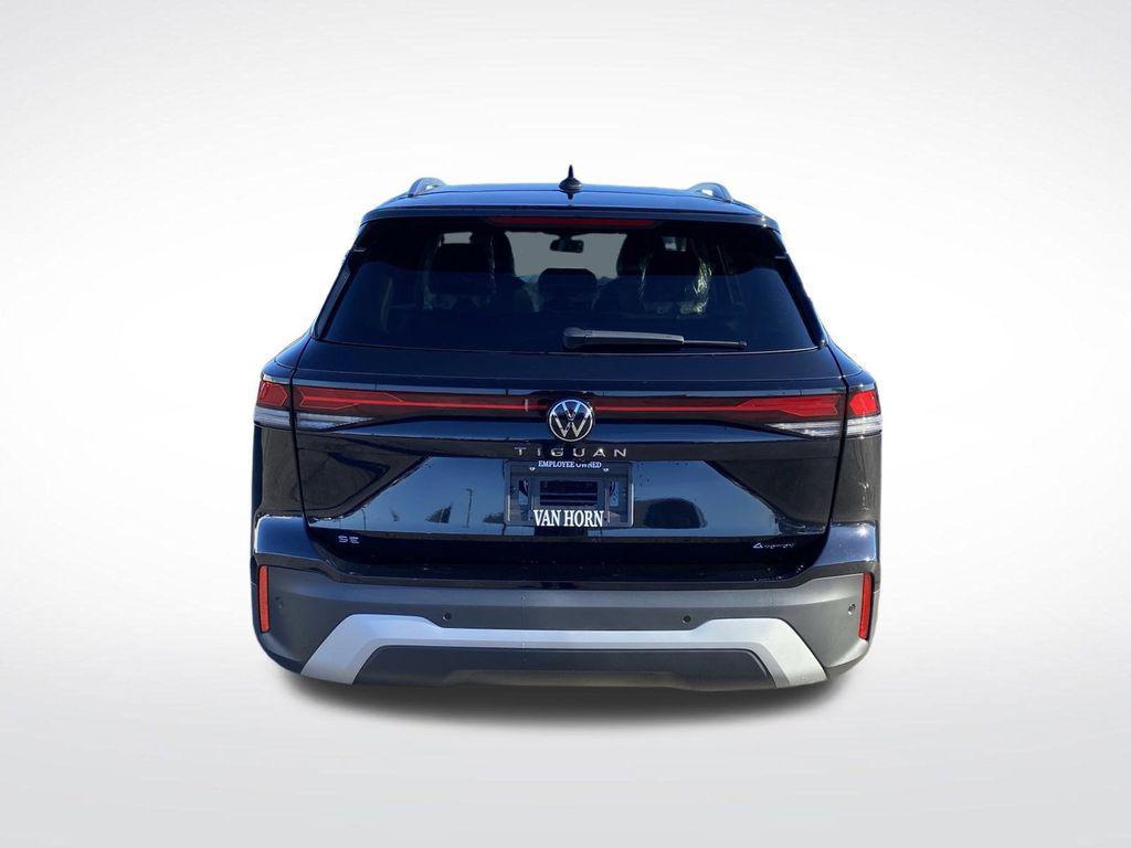 new 2025 Volkswagen Tiguan car, priced at $34,965
