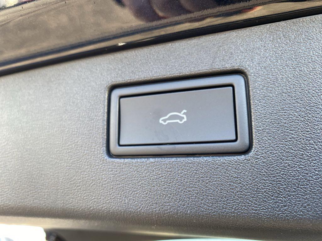 new 2025 Volkswagen Tiguan car, priced at $34,965