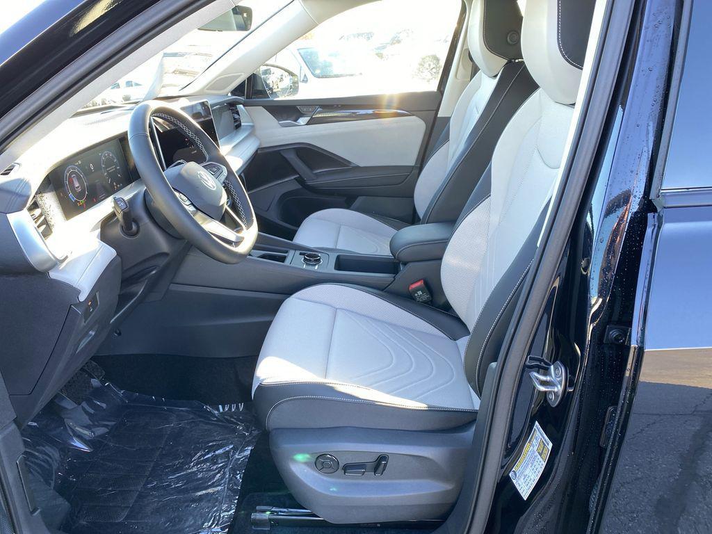 new 2025 Volkswagen Tiguan car, priced at $34,965