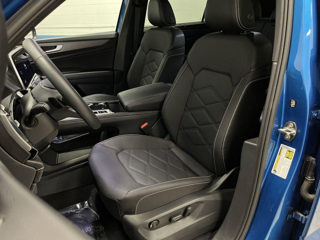 used 2024 Volkswagen Atlas Cross Sport car, priced at $35,996