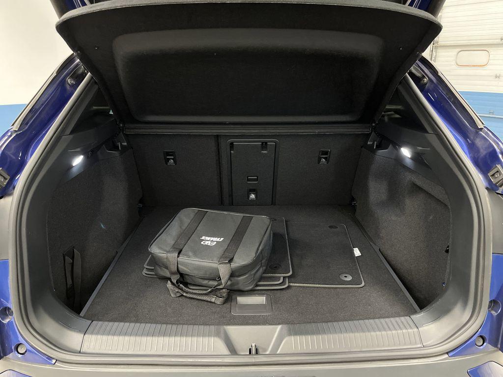 used 2021 Volkswagen ID.4 car, priced at $21,762