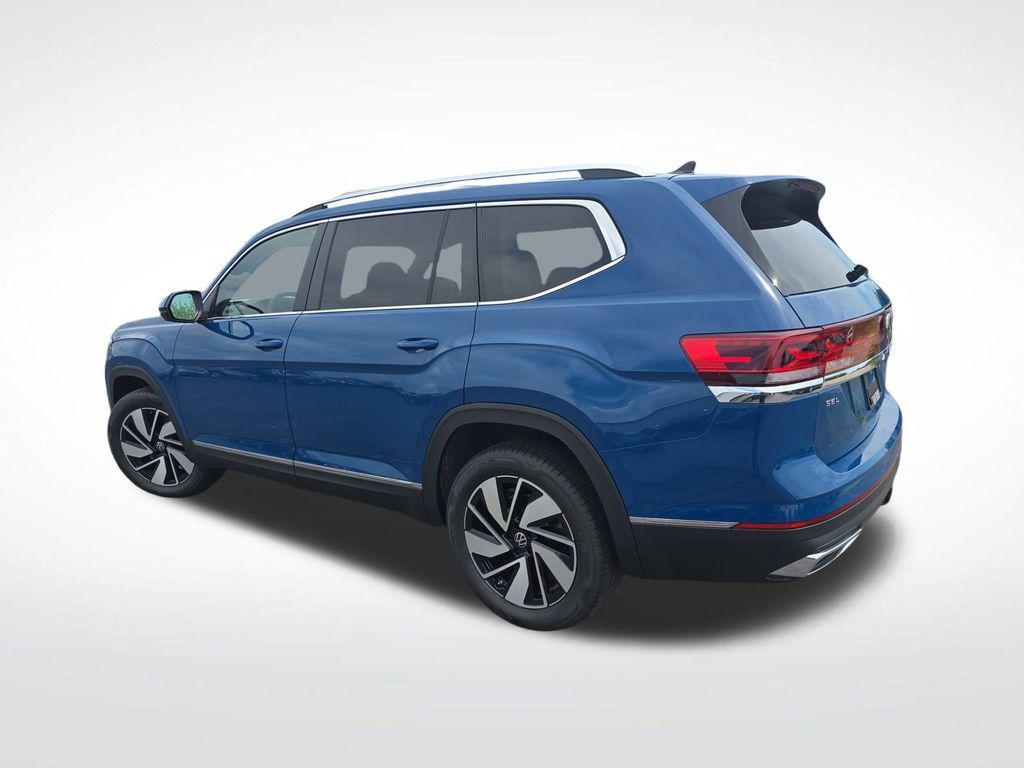 new 2025 Volkswagen Atlas car, priced at $44,033