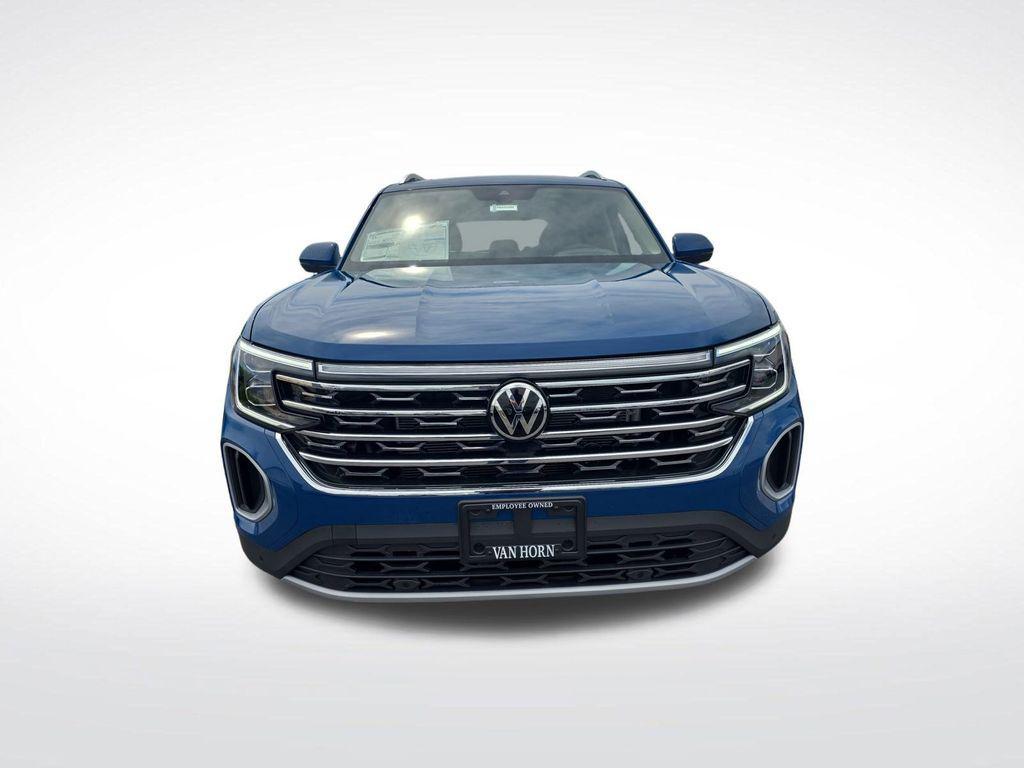 new 2025 Volkswagen Atlas car, priced at $44,033