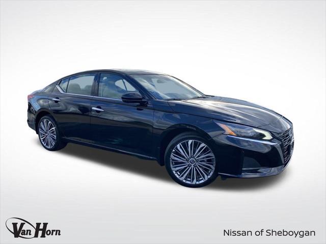 new 2025 Nissan Altima car, priced at $34,954