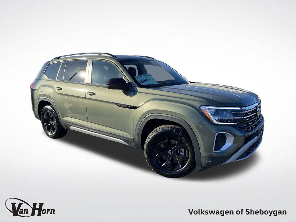 new 2025 Volkswagen Atlas car, priced at $40,800