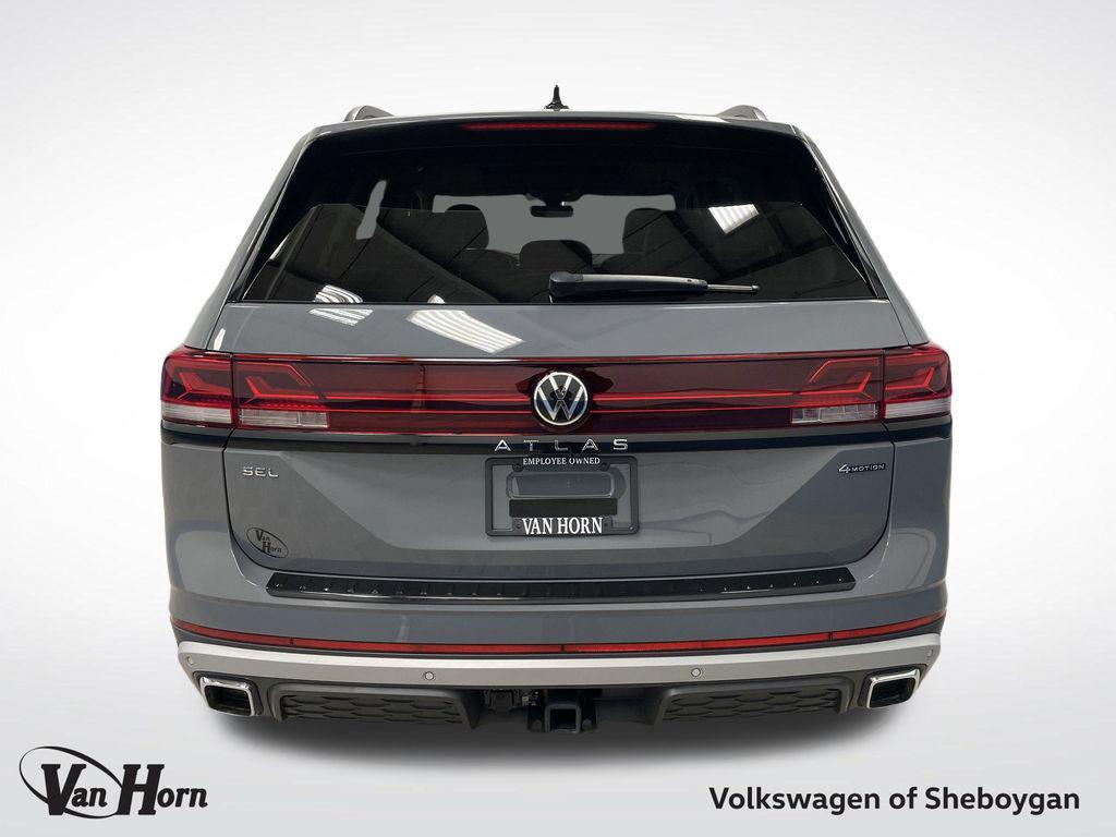 used 2024 Volkswagen Atlas car, priced at $37,566