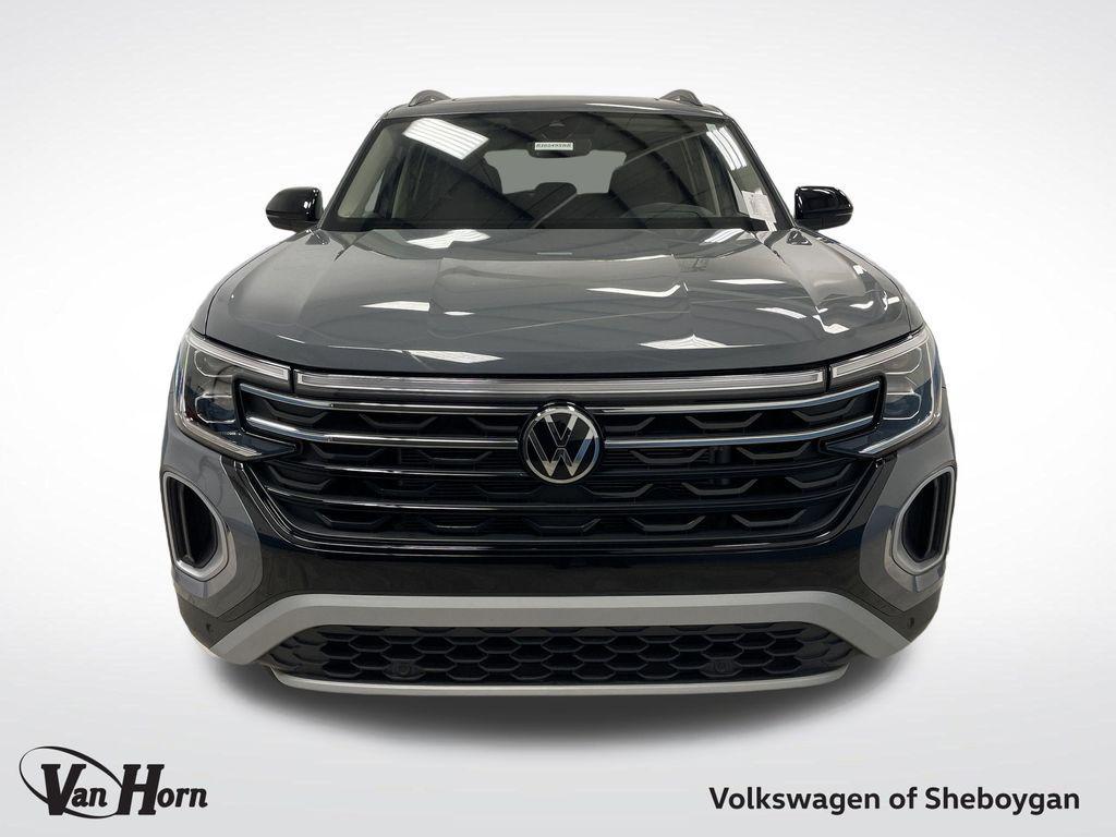 used 2024 Volkswagen Atlas car, priced at $37,566