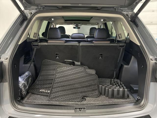 used 2024 Volkswagen Atlas car, priced at $44,624