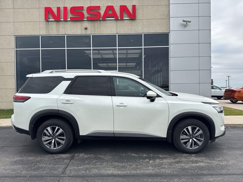 used 2022 Nissan Pathfinder car, priced at $27,593