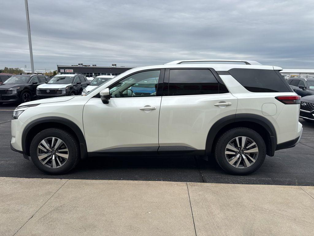 used 2022 Nissan Pathfinder car, priced at $27,593