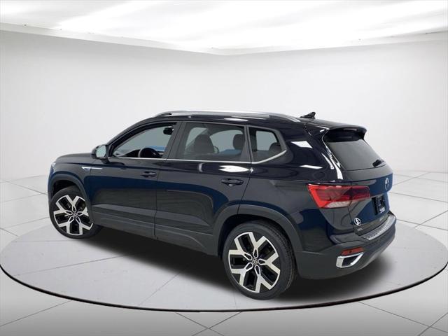 used 2022 Volkswagen Taos car