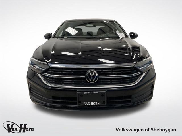used 2023 Volkswagen Jetta car, priced at $20,865