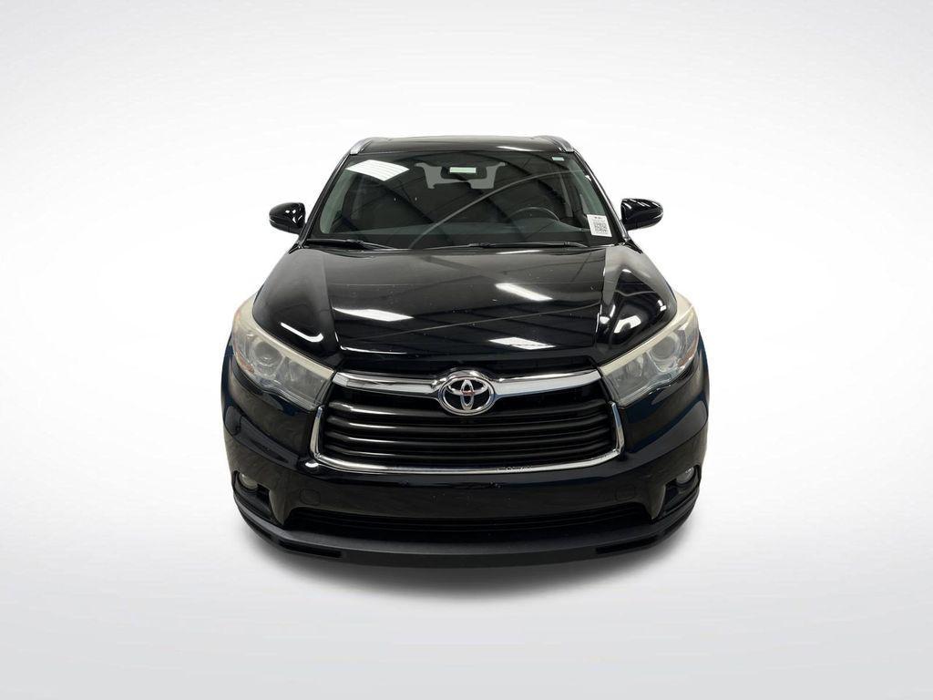 used 2015 Toyota Highlander car, priced at $18,496