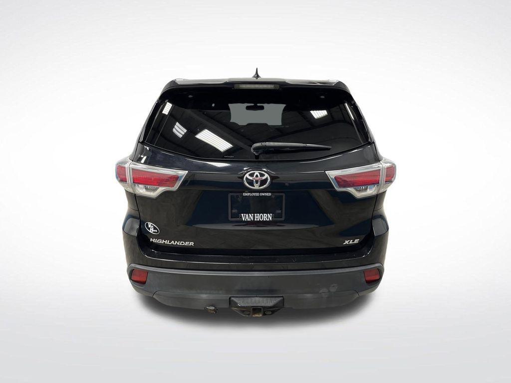 used 2015 Toyota Highlander car, priced at $18,496