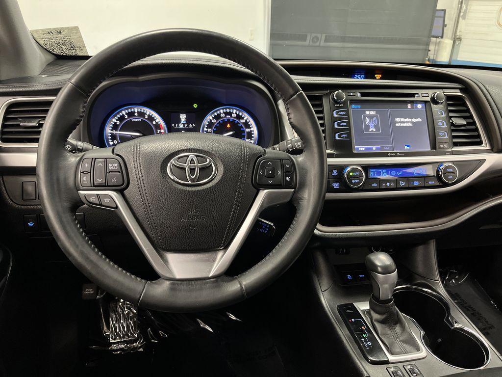 used 2015 Toyota Highlander car, priced at $18,496
