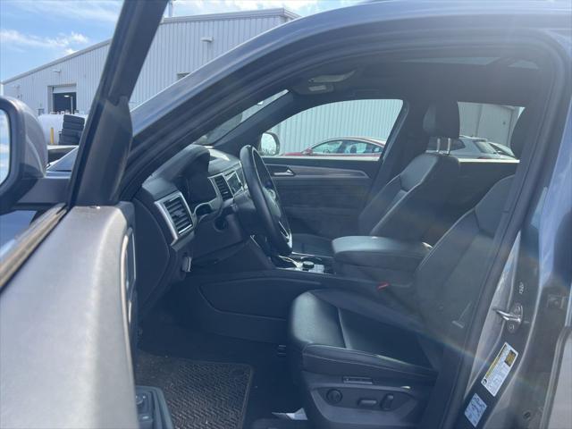 used 2020 Volkswagen Atlas Cross Sport car, priced at $22,530