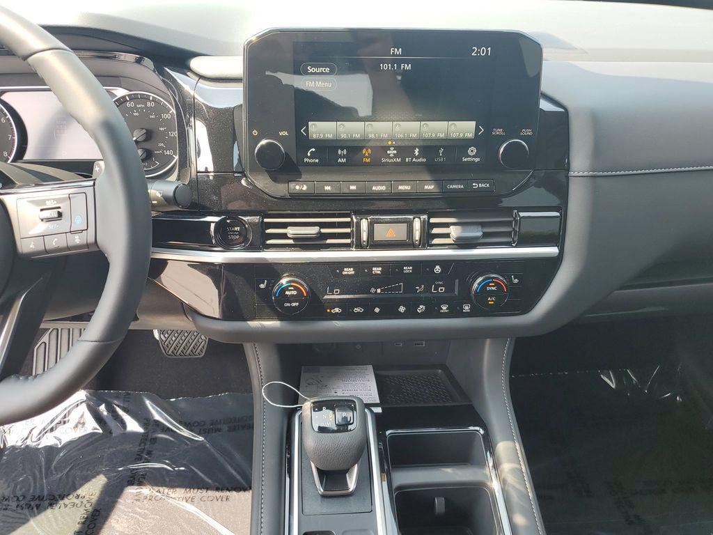 new 2025 Nissan Pathfinder car, priced at $36,515