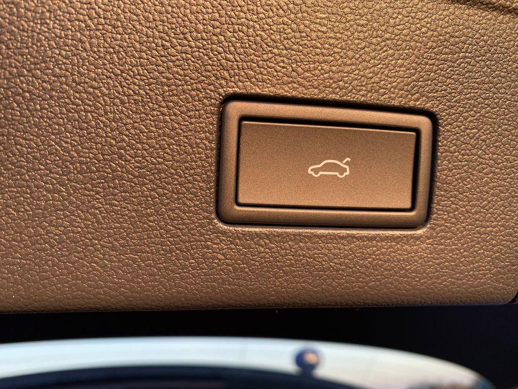 new 2026 Volkswagen Atlas Cross Sport car, priced at $53,392