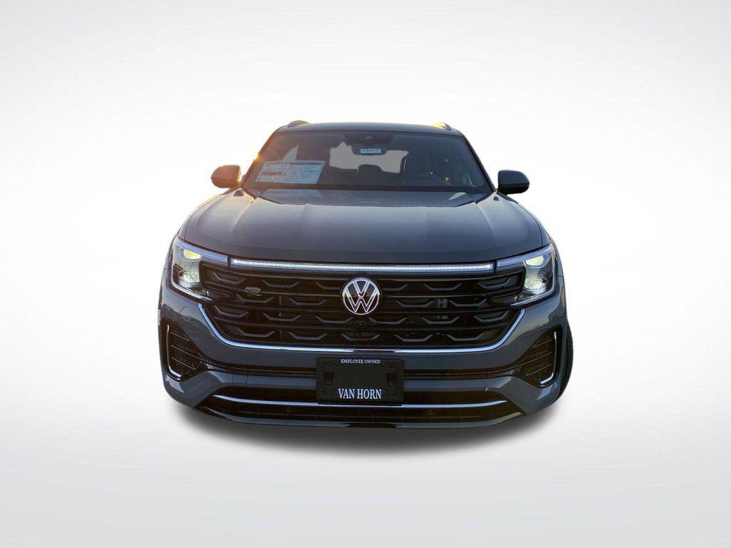 new 2026 Volkswagen Atlas Cross Sport car, priced at $53,392