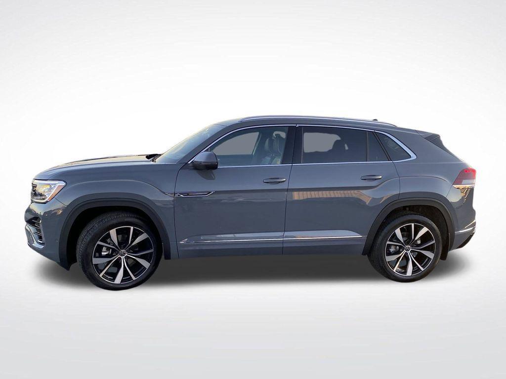 new 2026 Volkswagen Atlas Cross Sport car, priced at $53,392