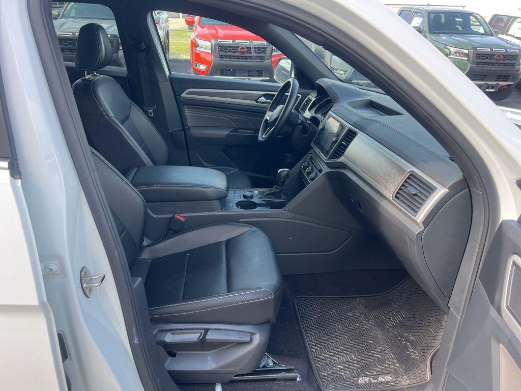 used 2021 Volkswagen Atlas Cross Sport car, priced at $23,203